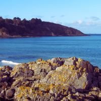 Pourquoi la plage du Corps de Garde à Binic est votre prochaine destination en Bretagne ? Découvrez cette magnifique plage bretonne