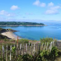 Découvrez le charme irrésistible de la plage Goas Lagorn à Lannion : ce coin magnifique des Côtes d'Armor dans la Bretagne saura vous convaincre !